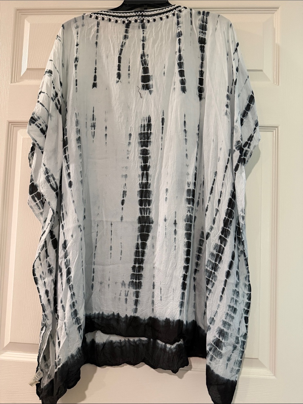 Soft Surroundings Black and White Tie-Dye Embroidered V-Neck Tunic - Picture 3 of 3